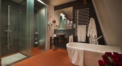 دیزاین هتل نرودا