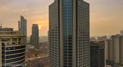 فور سیزن شانگهای