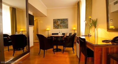 سنترال پلازا