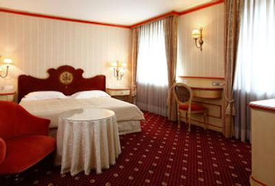 ان‌ اچ بروکسل دو گرند سابلن