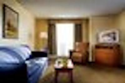 کندلوود سویتس مونترال داون تاون سنتر-ویله