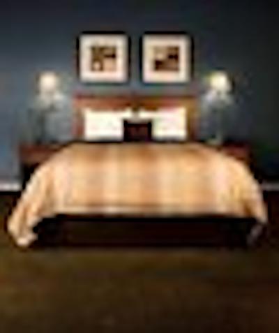 کندلوود سویتس مونترال داون تاون سنتر-ویله