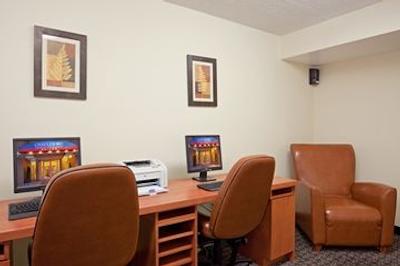 کندلوود سویتس مونترال داون تاون سنتر-ویله