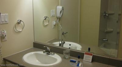 کندلوود سویتس مونترال داون تاون سنتر-ویله