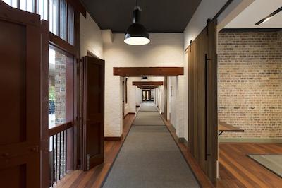 فور پوینتس دارلینگ هاربر