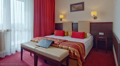 بست وسترن هتل فلیکس