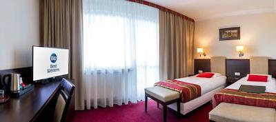 بست وسترن هتل فلیکس