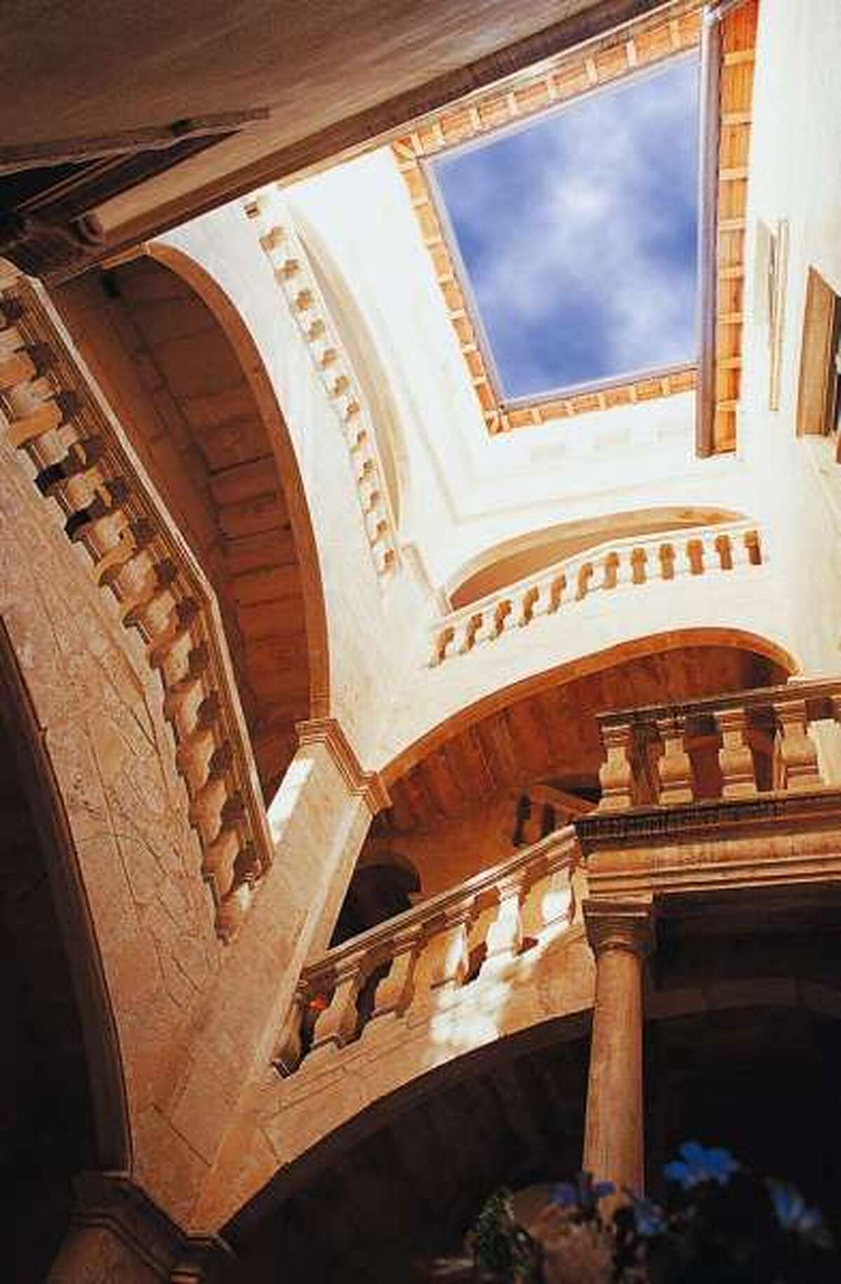 هتل مارکویس دی لا بوم
