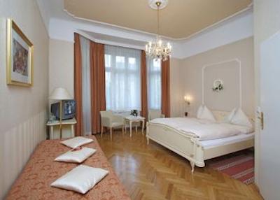 پانسیون بارونس