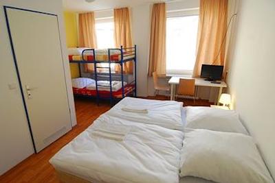 ای اند او نورنبرگ هاوپتباهنهف