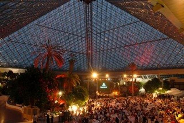 ایونت هتل پیرامید