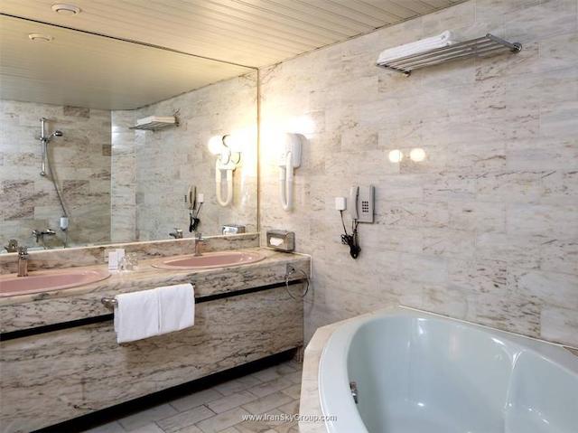 ایونت هتل پیرامید