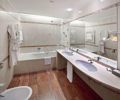 ان اچ ماچیاولی