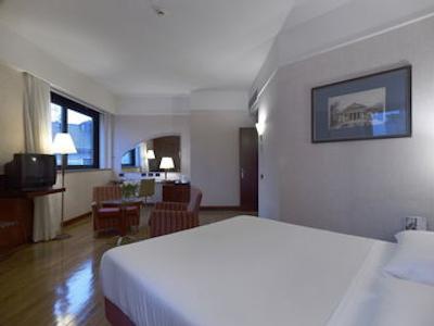 ان اچ ماچیاولی