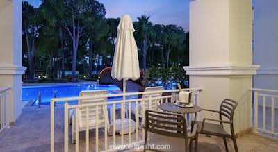 بلیس دلوکس هتل