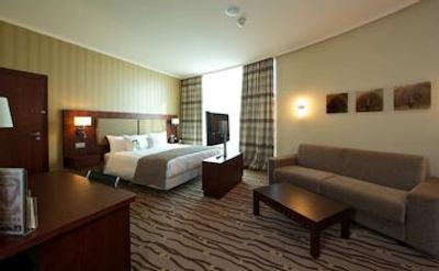 دابل تری بای هیلتون هتل براتیسلاوا