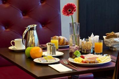 دابل تری بای هیلتون هتل براتیسلاوا