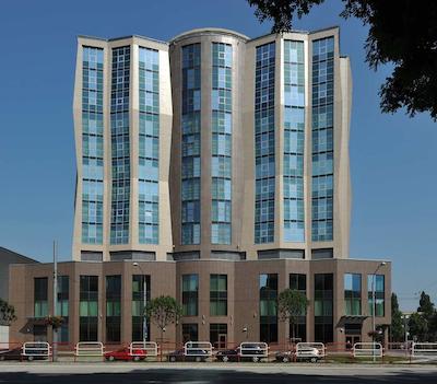 دابل تری بای هیلتون هتل براتیسلاوا