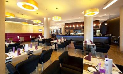 دابل تری بای هیلتون هتل براتیسلاوا