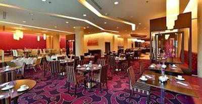 دابل تری بای هیلتون هتل براتیسلاوا