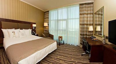 دابل تری بای هیلتون هتل براتیسلاوا