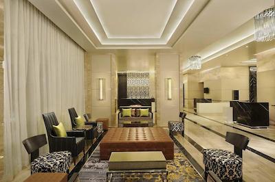 دابل تری سویتس بای‌ هیلتون بنگلور