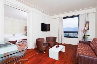 هیلتون فلورانس متروپل