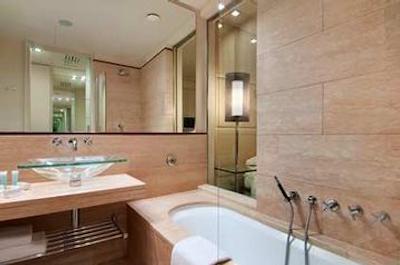 هیلتون فلورانس متروپل