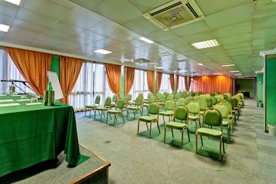 بست وسترن رم ایرپورت