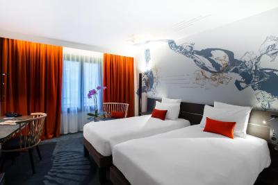 نوتل پاریس لس هالس