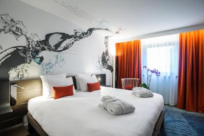 نوتل پاریس لس هالس