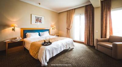 گلدن ایج هتل