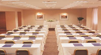 گلدن ایج هتل