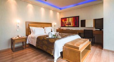 گلدن ایج هتل