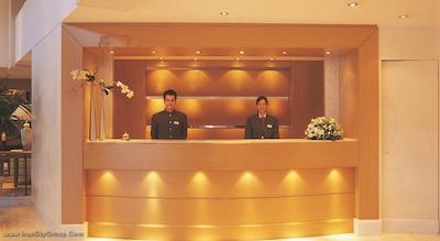 گلدن ایج هتل