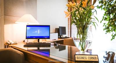 گلدن ایج هتل