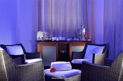 هیلتون مولینو استوکی وین