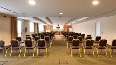 گرند هتل میلانو مالپنسا