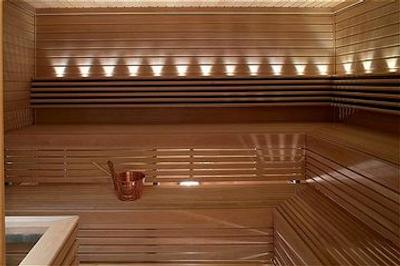 هالیدی این هلسینکی-وست روهلهتی