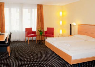 زوری بای فسبیند