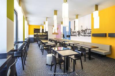 زوری بای فسبیند