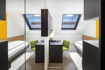 زوری بای فسبیند