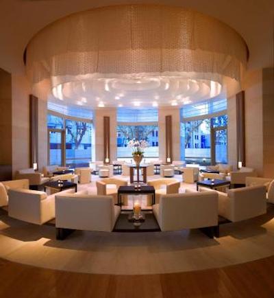 حیات آن د باند