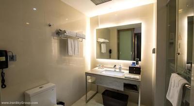 کینگتاون ریورساید هتل پلازا شانگهای