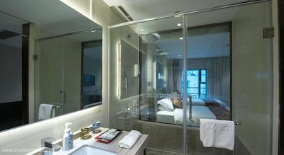 کینگتاون ریورساید هتل پلازا شانگهای