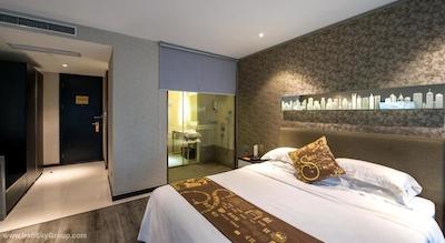 کینگتاون ریورساید هتل پلازا شانگهای