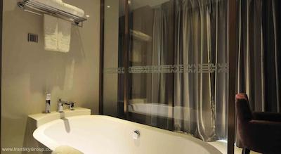 کینگتاون ریورساید هتل پلازا شانگهای