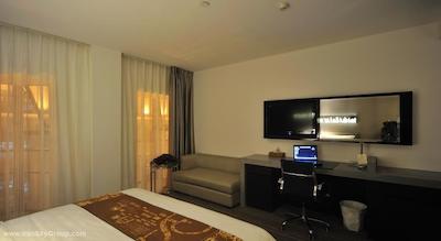 کینگتاون ریورساید هتل پلازا شانگهای