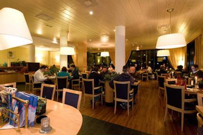 باستین آمستردام امستل