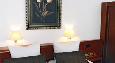 سنترو هتل ادن